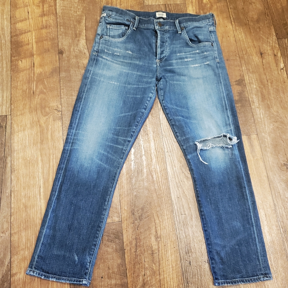 Citizens of Humanity Emerson slim boyfriend distressed jeans size 28